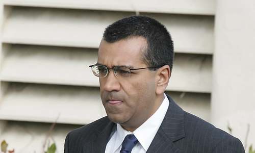 Shamed BBC journalist apologises over Diana interview Shamed BBC journalist apologises over Diana interview