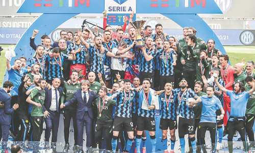 Milan and Juve take final two CL places, Napoli miss out Milan and Juve take final two CL places, Napoli miss out