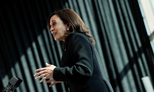 Kamala Harris discusses migrant surge with Mexican president