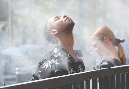 Sizzling heatwave bakes US southwest