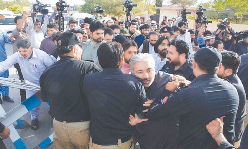 Opposition MPAs in Balochistan threaten to go on hunger strike