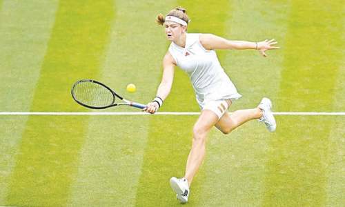 Former champion Kerber, first-timers into Wimbledon semi-finals