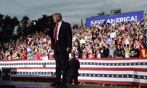 Trump announces suits against Facebook, Twitter and Google, claiming bias