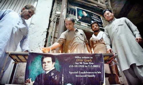 Peshawar in grip of grief over demise of its famous son