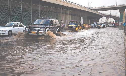 One dies of electrocution as Karachi receives light rain&nbsp;