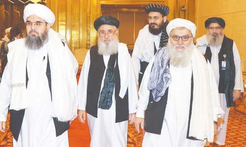 Afghan politicians, Taliban meet in Doha as fighting continues