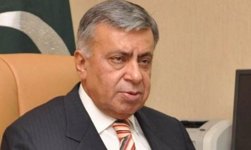 سینئر صحافی عارف نظامی انتقال کر گئے