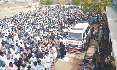 Five die, 13 hurt as burning oil falls from PMT in Hyderabad Five die, 13 hurt as burning oil falls from PMT in Hyderabad