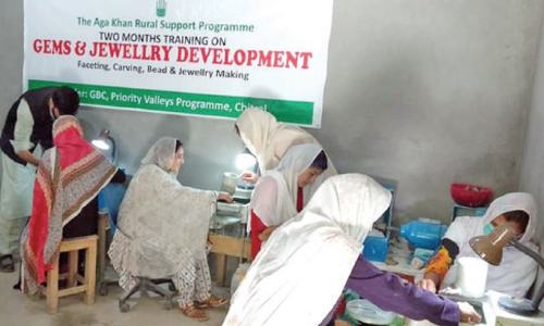 Jewellery making a source of self-employment for Garam Chashma youth Jewellery making a source of self-employment for Garam Chashma youth