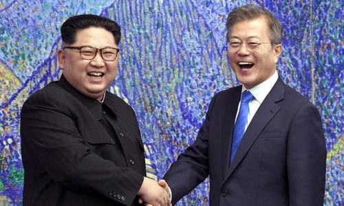 Koreas exchange messages, agree to improve relations