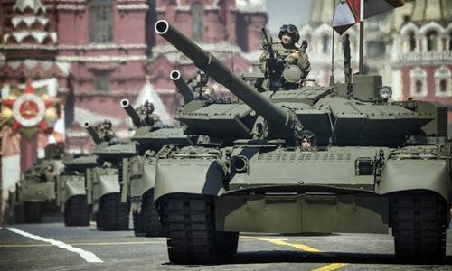 Russia beefs up Tajik base, warns of IS presence in Afghanistan