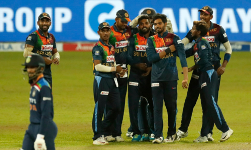 Birthday boy Hasaranga stars as Sri Lanka thrash India to clinch T20 series