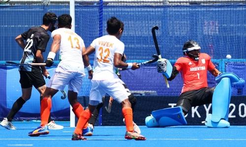 India, Britain and Dutch progress to hockey quarter-finals