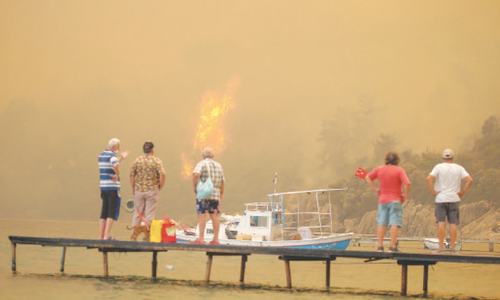 Fires force evacuations in Turkey, southern Europe