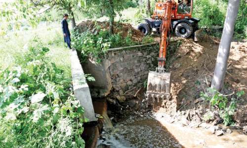 CDA allowed narrowing of E-11 drain in Islamabad, document reveals