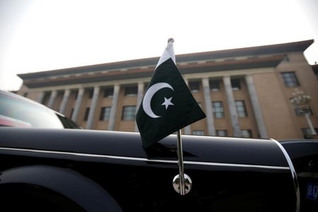 Exiled Pakistanis warned of threats in UK