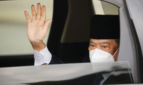 Malaysian PM resigns as political crisis escalates Malaysian PM resigns as political crisis escalates