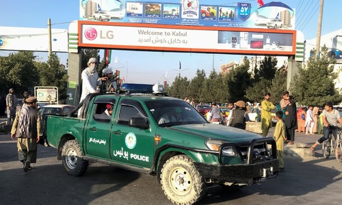 کابل ڈائری: میں نے اتوار کو کابل کی سڑکوں پر کیا کچھ دیکھا