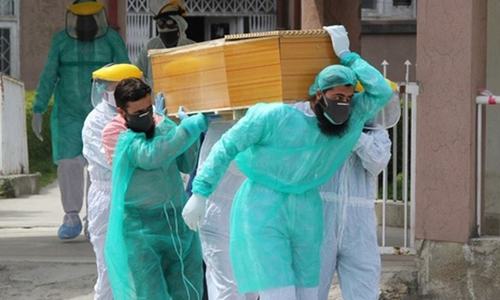 25 more die of Covid in KP amid door-to-door vaccination drive