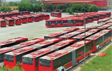 Drivers&rsquo; strike suspends metro bus service for second day in Lahore