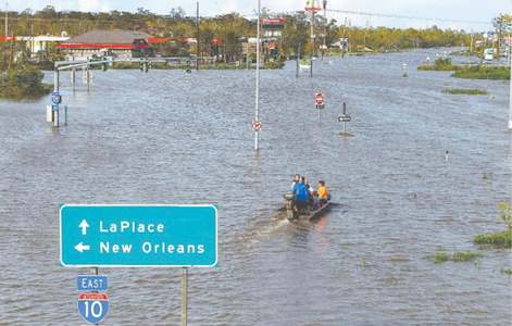 Hurricane knocks out power supply in two US states