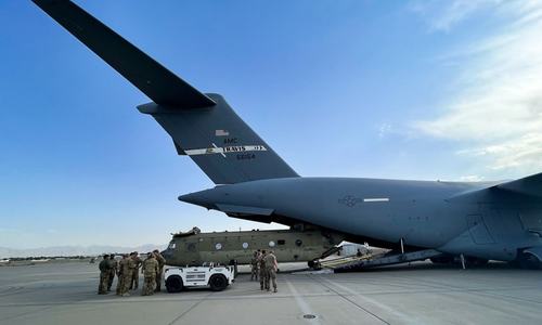 Troops from Kabul exit via Islamabad