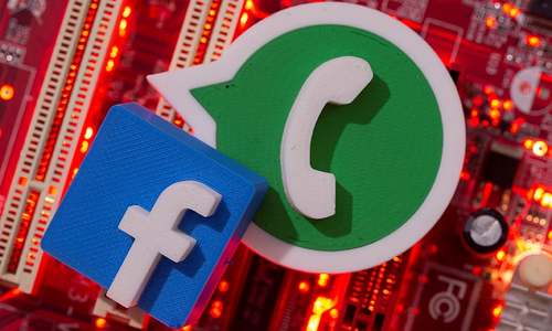WhatsApp hit with record 225 million euro Irish privacy fine WhatsApp hit with record 225 million euro Irish privacy fine