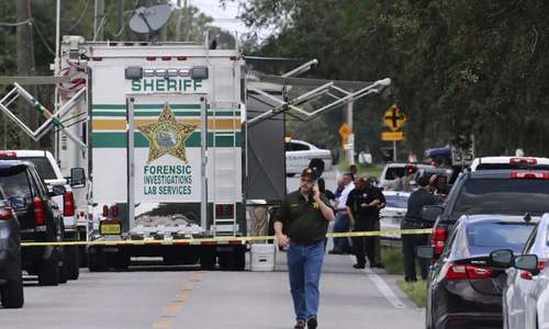 Florida gunman kills 4 including baby, wounds 11-year-old girl