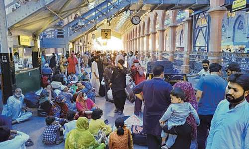 Railways bears the burden of ban on bus service in Lahore