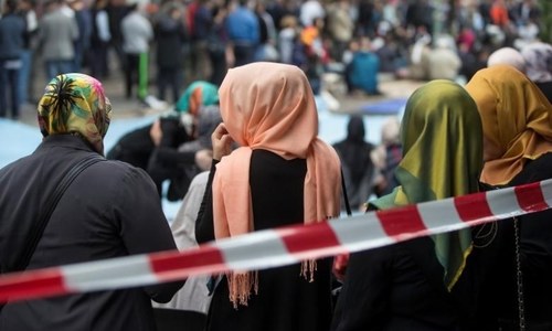 Uzbeks lift school headscarf ban to boost attendance