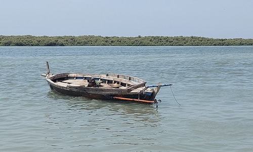 طوفان کراچی تک آتے آتے کمزور کیوں پڑجاتے ہیں؟