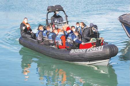 Britain&rsquo;s plan to turn back migrant boats irks France