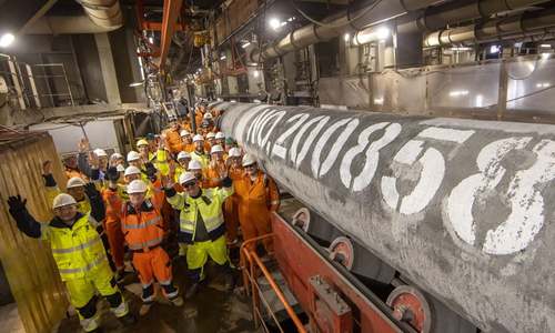 Russia completes gas pipeline to Germany, alarms Ukraine