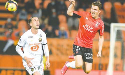 Unimpressive Lille slump to defeat at Lorient Unimpressive Lille slump to defeat at Lorient