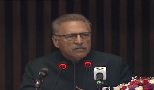Amid opposition protest, President Alvi lauds PTI govt's economic performance and welfare initiatives