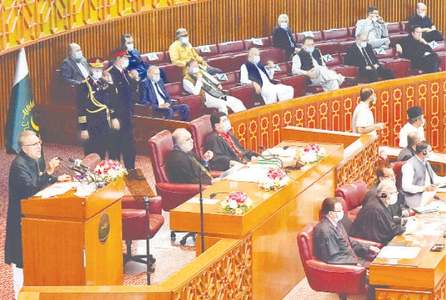 Alvi advises opposition to concede PTI govt’s achievements