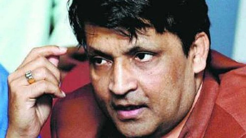 Sindh govt sanctions Rs40m for Umer Sharif&rsquo;s treatment