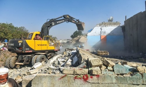 SC urged to review order for demolitions around Karachi’s nullahs SC urged to review order for demolitions around Karachi’s nullahs