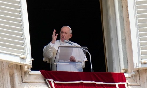 Pope jokes &lsquo;some wanted me dead&rsquo; after surgery