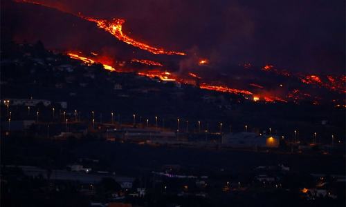 Volcano razes hundreds of buildings on Spain&rsquo;s island