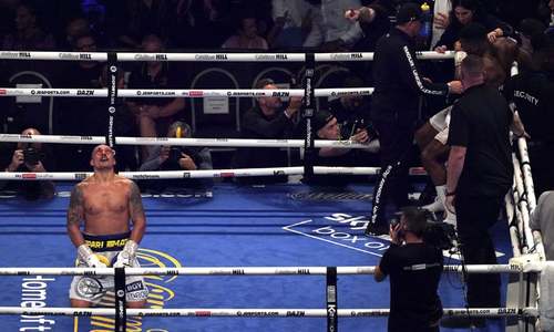 Usyk dethrones Joshua to claim world heavyweight titles Usyk dethrones Joshua to claim world heavyweight titles