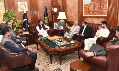 PM assures nationalists of Centre’s role in resolving crisis in rural Sindh PM assures nationalists of Centre’s role in resolving crisis in rural Sindh
