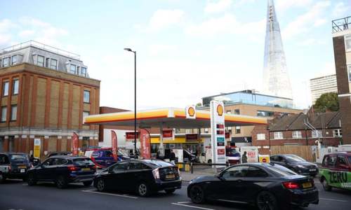 British army on standby to drive fuel trucks as pumps run dry