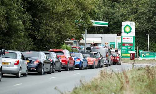 Calls to prioritise key workers in UK fuel crisis