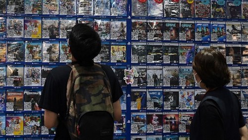 China clamps down on pop culture in bid to 'control' youth