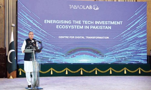 President Alvi wants steps to check brain drain