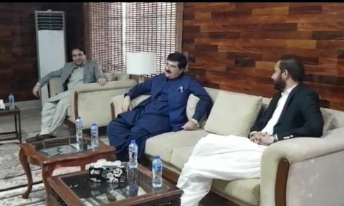 Sanjrani meets Balochistan Assembly speaker in Quetta amid reports of fissures within BAP