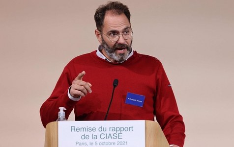 Report finds 216,000 children were victims of French clergy sex abuse since 1950