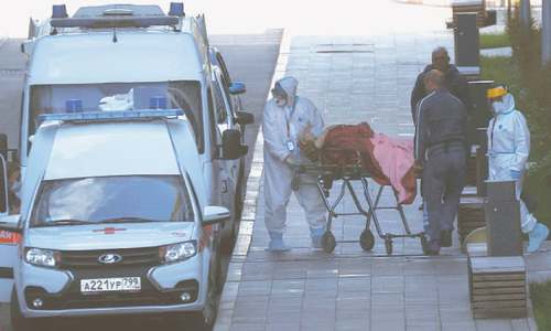 Russia reports record number of Covid-19 deaths