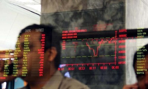 PSX falls on Pandora Papers, IMF worries